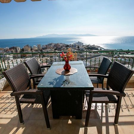 Blue Sky Appartment Kavala Eksteriør billede